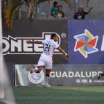 Con goles hondureños Alajuelense derrota 3-0 a Guadalupe