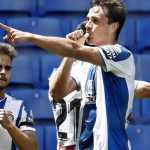 Espanyol vence al Alavés y se aferra a la salvación