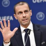 UEFA pide a la FIFA revisar el criterio para cobrar las manos en el área