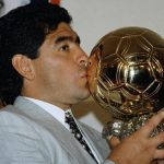 La Justicia francesa ordena incautar el Balón de Oro de Maradona
