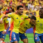 Impulsado por James Rodríguez, Colombia inicia con triunfo ante Paraguay