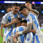 Argentina, sin Messi, vence a Perú y sigue con paso perfecto en Copa América