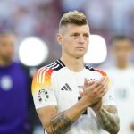 Toni Kroos se disculpa con Pedri: «No era mi intención hacerte daño»