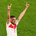 La investigación de la UEFA a Demiral por su polémico gesto indigna a Turquía
