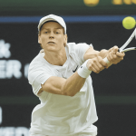 Sinner mantiene el número 1 del tenis mundial y Nadal sube 100 puestos