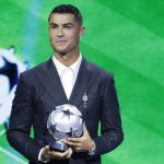 Cristiano Ronaldo recibió el premio como máximo goleador histórico de la Champions League