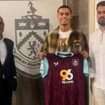 El hijo de Ronaldinho, Joao Mendes, deja el Barcelona y ficha por el Burnley de Inglaterra