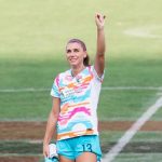 Alex Morgan falla un penal en su despedida del fútbol profesional