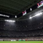 Minuto de silencio en Santiago Bernabéu en memoria de Juan Izquierdo y Sven-Göran Eriksson