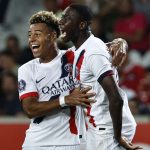 El PSG se impone al Lille y se coloca líder en solitario