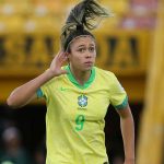 La atacante Priscila protagoniza ‘mayor’ venta del fútbol femenino de Brasil