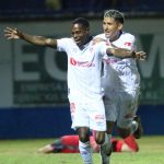 Olimpia remonta y deja herido al Olancho FC