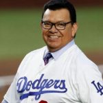 Fernando Valenzuela es hospitalizado de emergencia