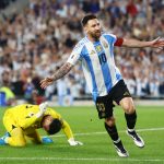 Argentina golea 6-0 a Bolivia con triplete de Messi