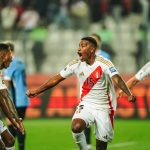 Perú gana a Uruguay y logra su primer triunfo en las Eliminatorias Sudamericanas