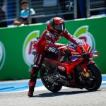 Pecco Bagnaia logra una pole impresionante en Tailandia