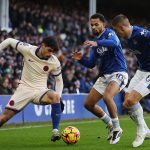 El Everton frena la racha del Chelsea en un empate sin goles