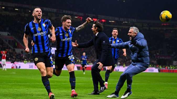 Empate agónico entre Milan e Inter por el Derby della Madonnina