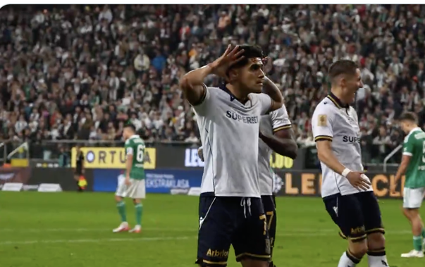 Luis Enrique Palma se viste de héroe: Gol agónico del hondureño le da el liderato al Lech Poznan ante el Legia de Varsovia